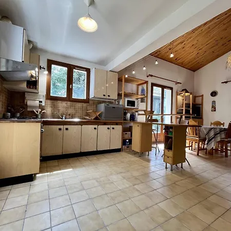 Villa La Maison Au Volet Bleu Sgo000-431